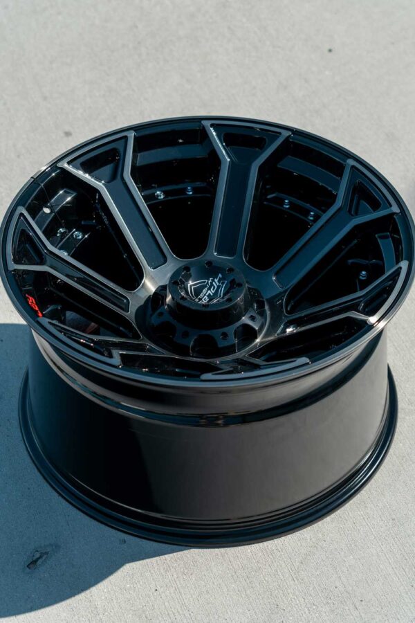 4PLAY-WHEELS-4P70-22X12-1-scaled