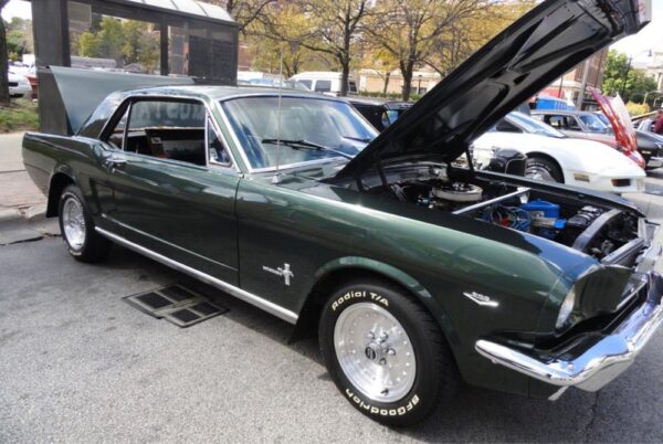 american-racing-ar61-outlaw-i-machined-silver-with-clear-coat-powder-ford-mustang