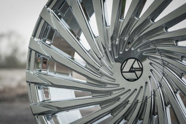 azara-aza-501-chrome-lifestyle-close