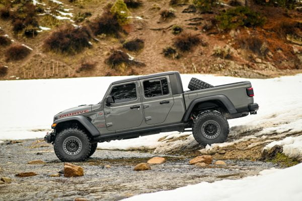black rhino-alpha-br008ma-17×9-matte black matte gunmetal lip-2021 jeep gladiator 35