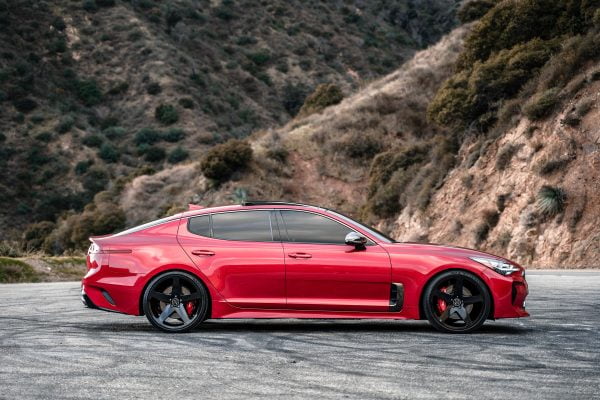 blaque-diamond-bd-15-gloss-black-kia-stinger-2