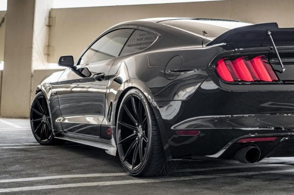 blaque-diamond-bd11-gloss-black-ford-mustang-4