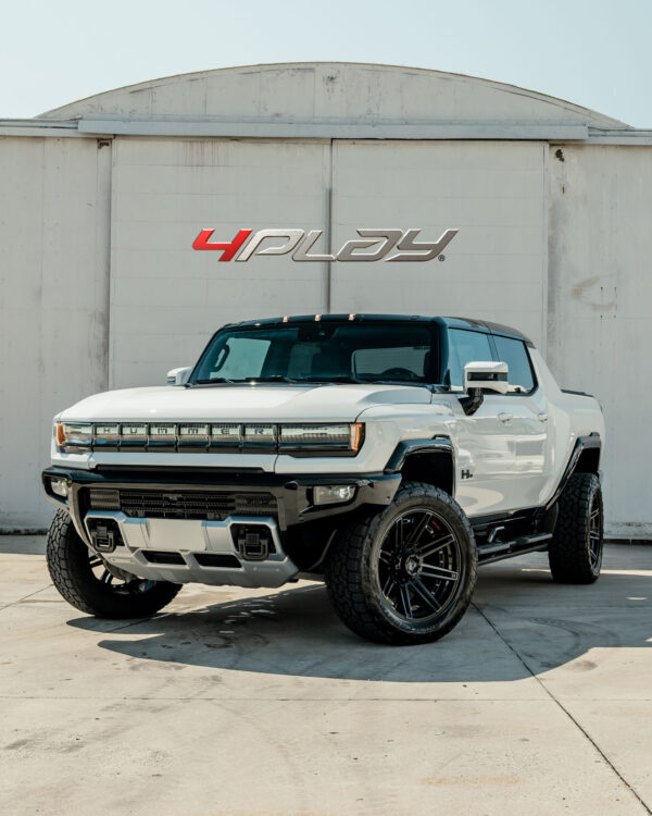 HUMMER-H1-EV-ELECTRIC-ON-4PLAY-WHEELS-4P08-690-scaled