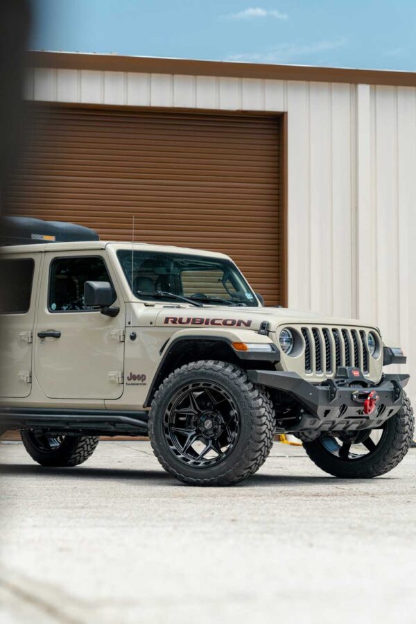 JEEP-GLADIATOR-RUBICON-4PLAY-WHEELS-4P55-22X12-35X12.5X22-TOYO-TIRES-STOCK-SUSPENSION-32-scaled
