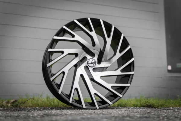 azara-aza-505-gloss-black-machined-face-front lifestyle 2